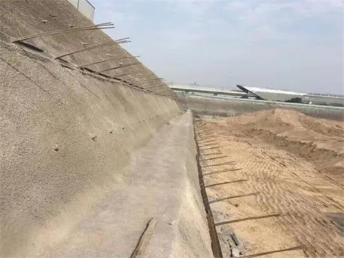 关岭河道边坡加固